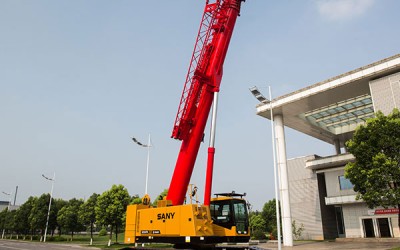 Come to find features of SANY’s first telescopic crawler crane SCC550TB